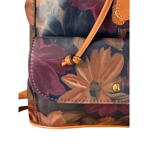 Patricia Nash Leather Drawstring Bucket Floral Backpack Purse Soft Lined Pockets - Picture 4 of 16